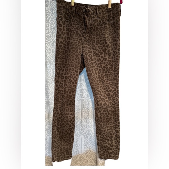 Good American Good Legs Leopard Print Skinny Jeans - Picture 12 of 12